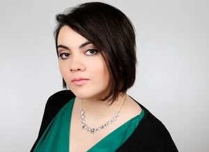 Marissa Lenti Biography